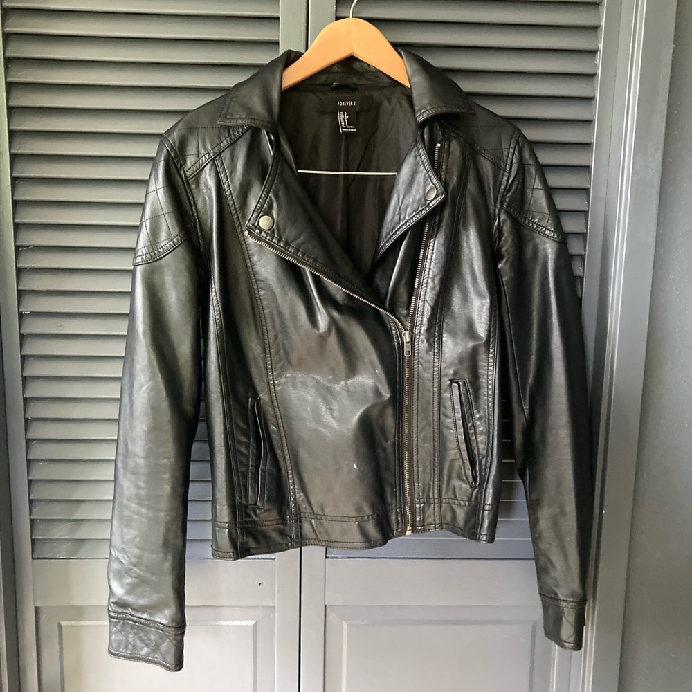 Faux Leather biker jacket with pattern